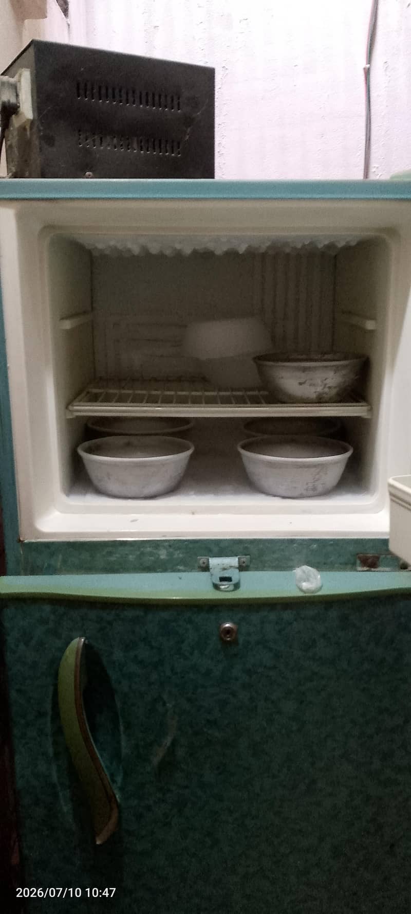 waves refrigerator 8