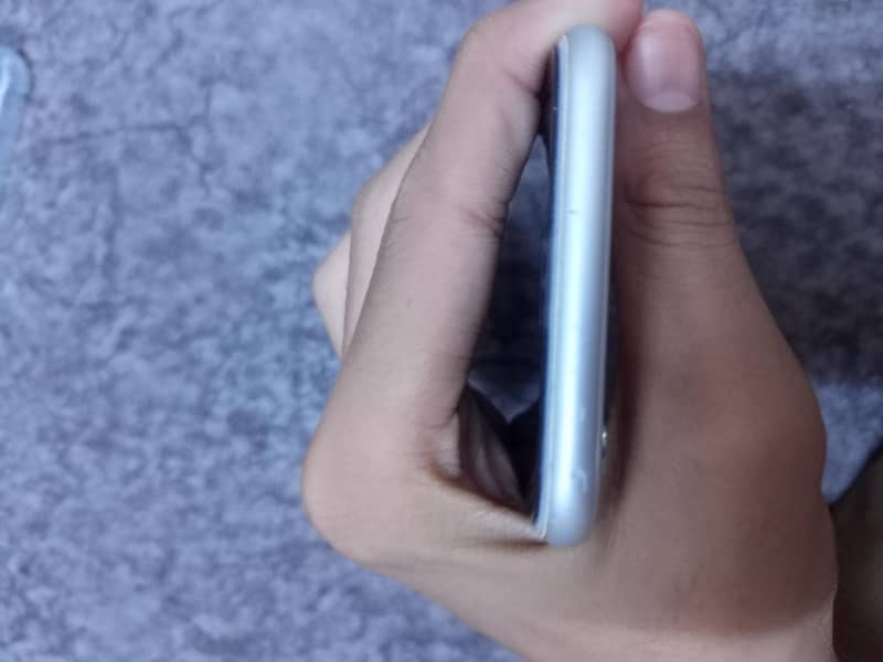 Apple iPhone 6 0