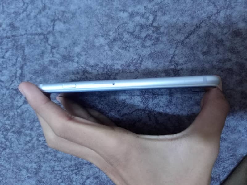 Apple iPhone 6 2