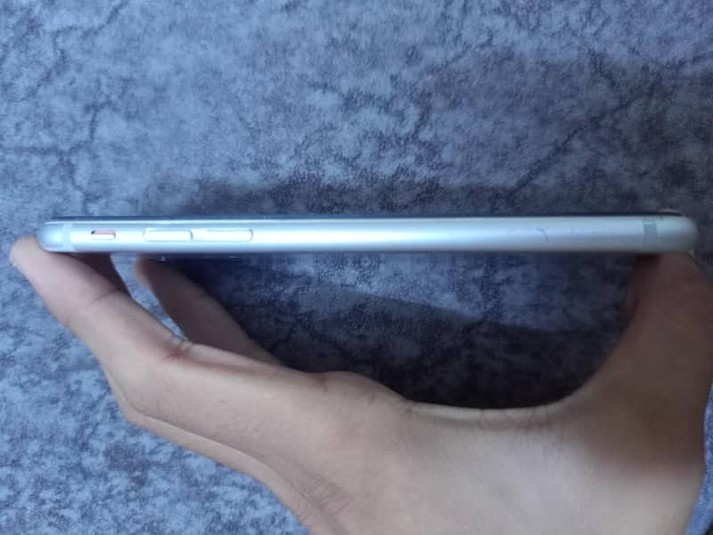 Apple iPhone 6 4