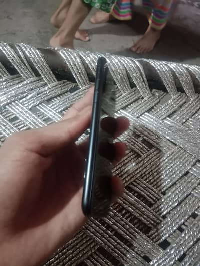 Apple iPhone SE 2020