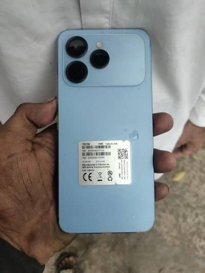tecno spark 40