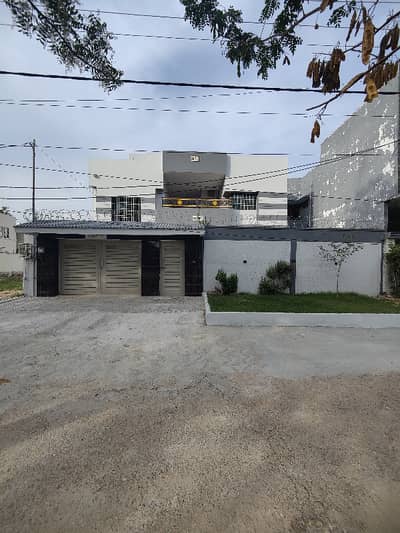 LEASED HOUSE FOR SALE 400 SQUARE YARD Main 150 Wide Road West Open IN SECTOR Y GULSHAN E MAYMAR KARACHI