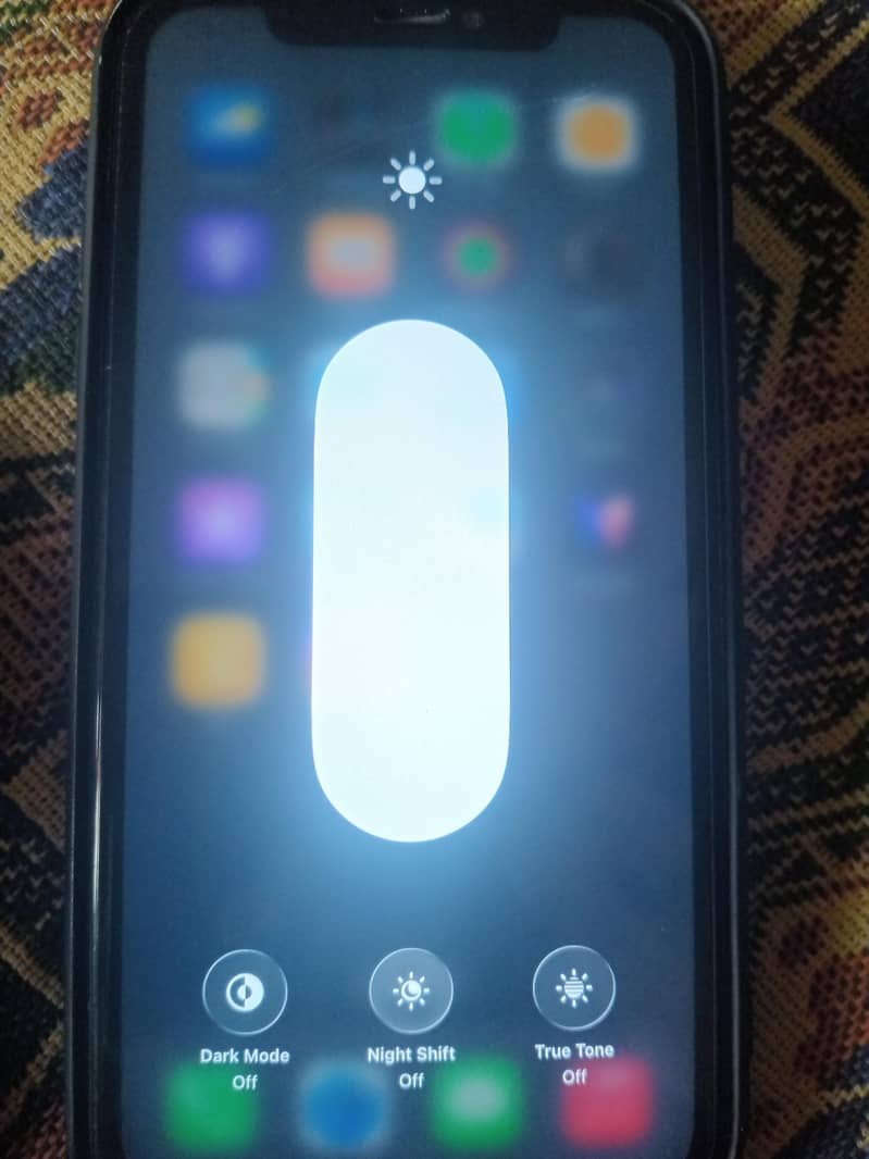 Apple iPhone 11 10