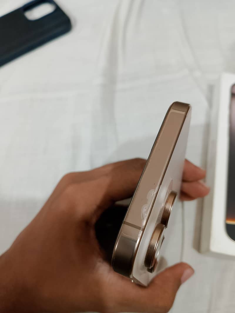 iPhone 16pro max FU 3