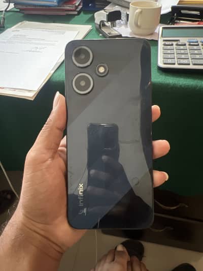 Infinix Hot 30 Play