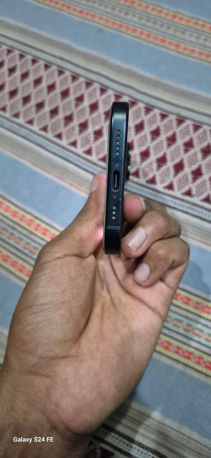 Apple iPhone 15 2