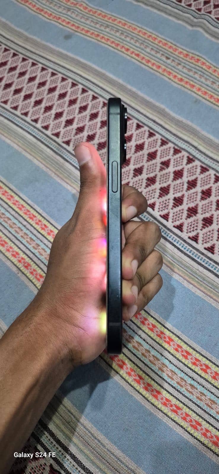 Apple iPhone 15 3