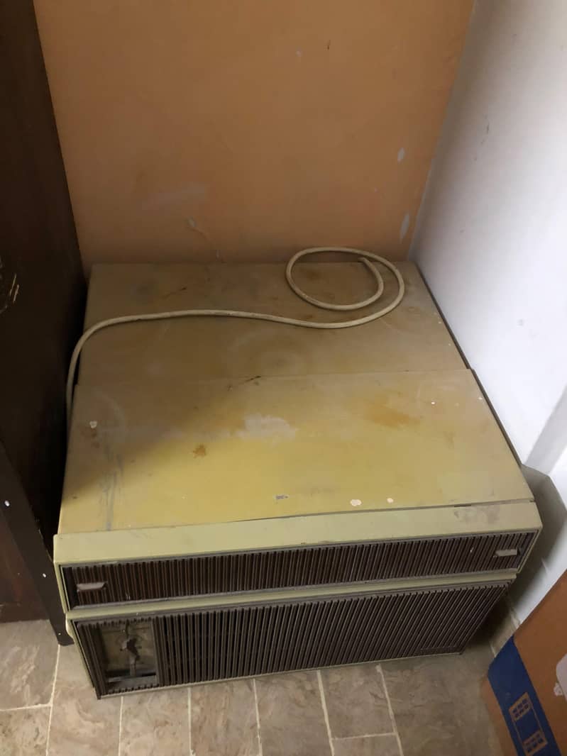 Window AC 1