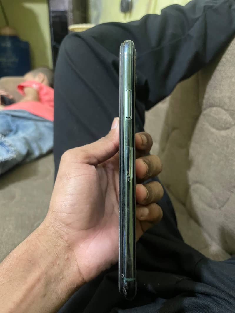 Iphone 11 Pro Max 2