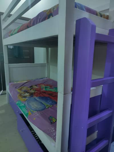 Bunk bed in almost new condition