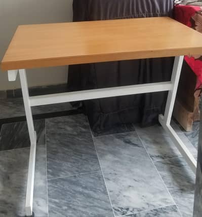 Large 3x2 Ft Office/Study Table – Wooden Top & Strong Metal Frame