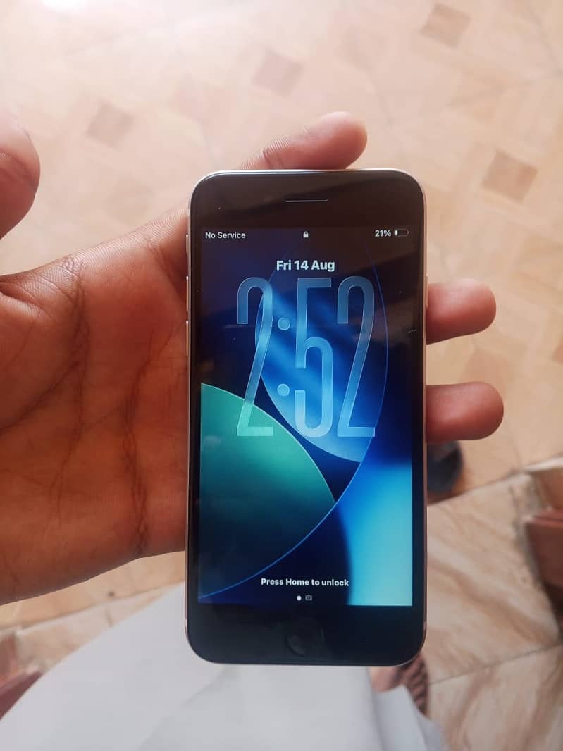 Apple iPhone SE 2