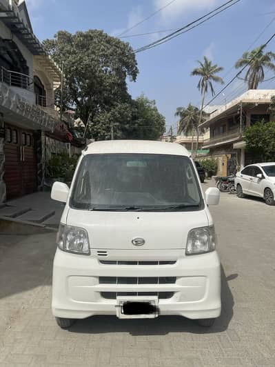 Daihatsu Hijet 2013