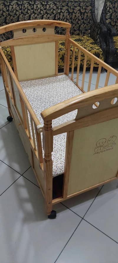 Wooden Baby Cot / Crib with Wheels – Good Condition