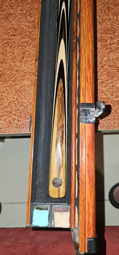 Master Marksman Professional Cue imported from UK