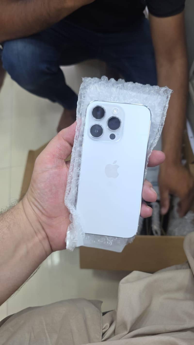 Apple iPhone 13 Pro 0
