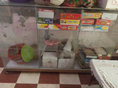 cosmetic shop two counter  five box full cosmetics and jewellery