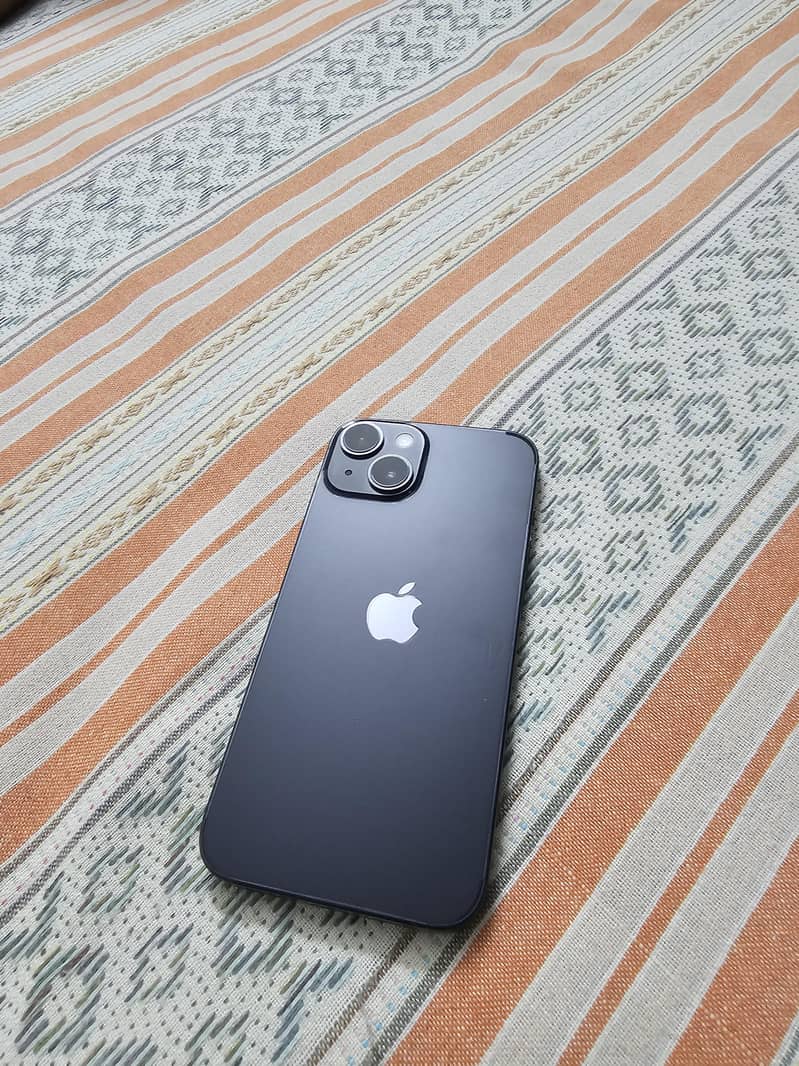 Apple iPhone 14 2
