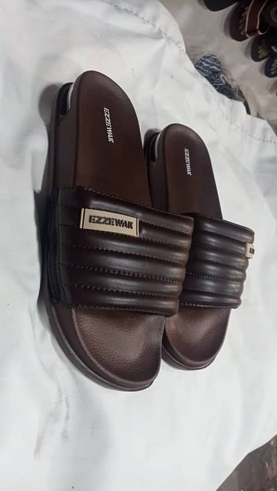 Brown air cushion soft sole slippers