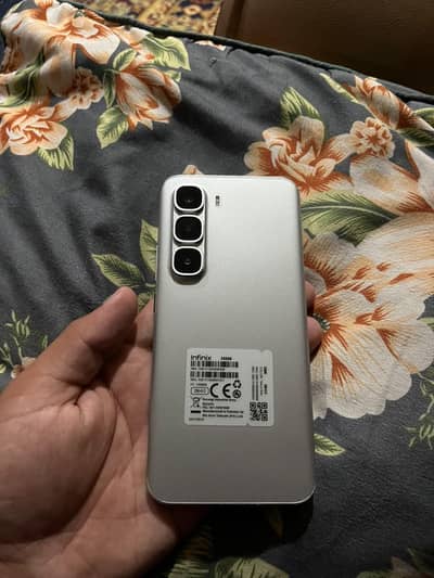 Infinix hot 60 pro plus 8+8/256 Complete Box