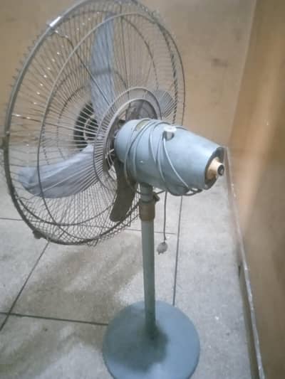 table fan high weight