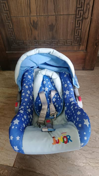 baby carry coat/ easy chair for babies