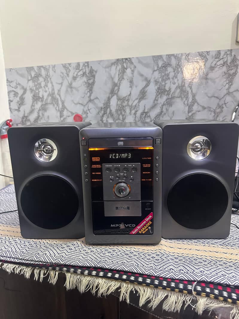 Sanyo Deck 2