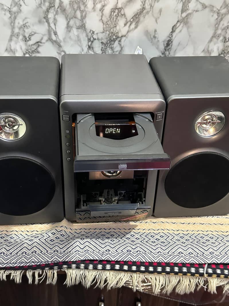 Sanyo Deck 5