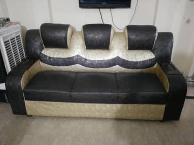 Urgently Sale Sofa set A+ condition
