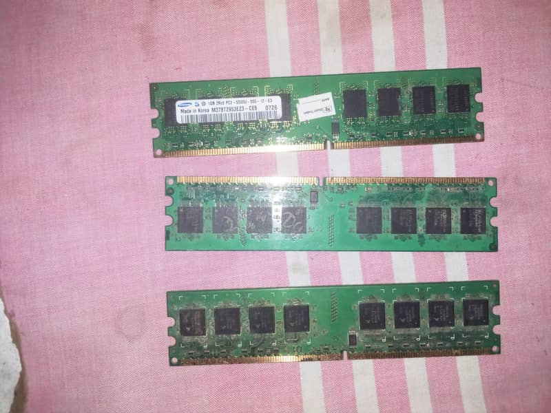 computer parts 0