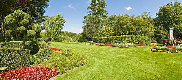 Beautiful Location Kanal Plot with Direct Approach from 150ft Road