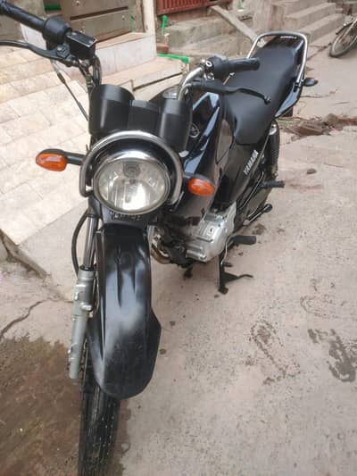 YBR 125 G