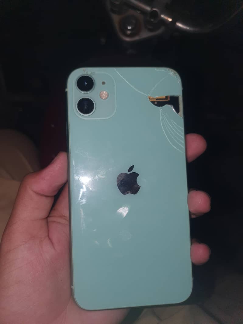 Apple iPhone 11 0