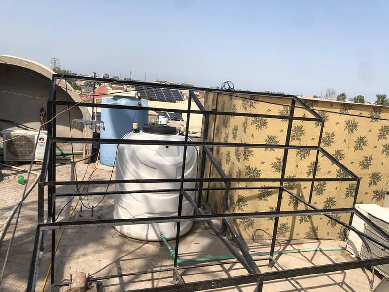  برائے فروخت: نیا اور مضبوط سبزی اسٹینڈ!  0