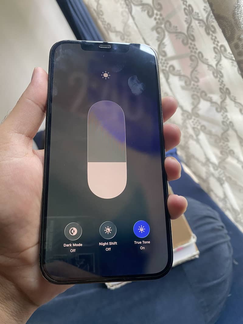iPhone 12 Pro Max 5