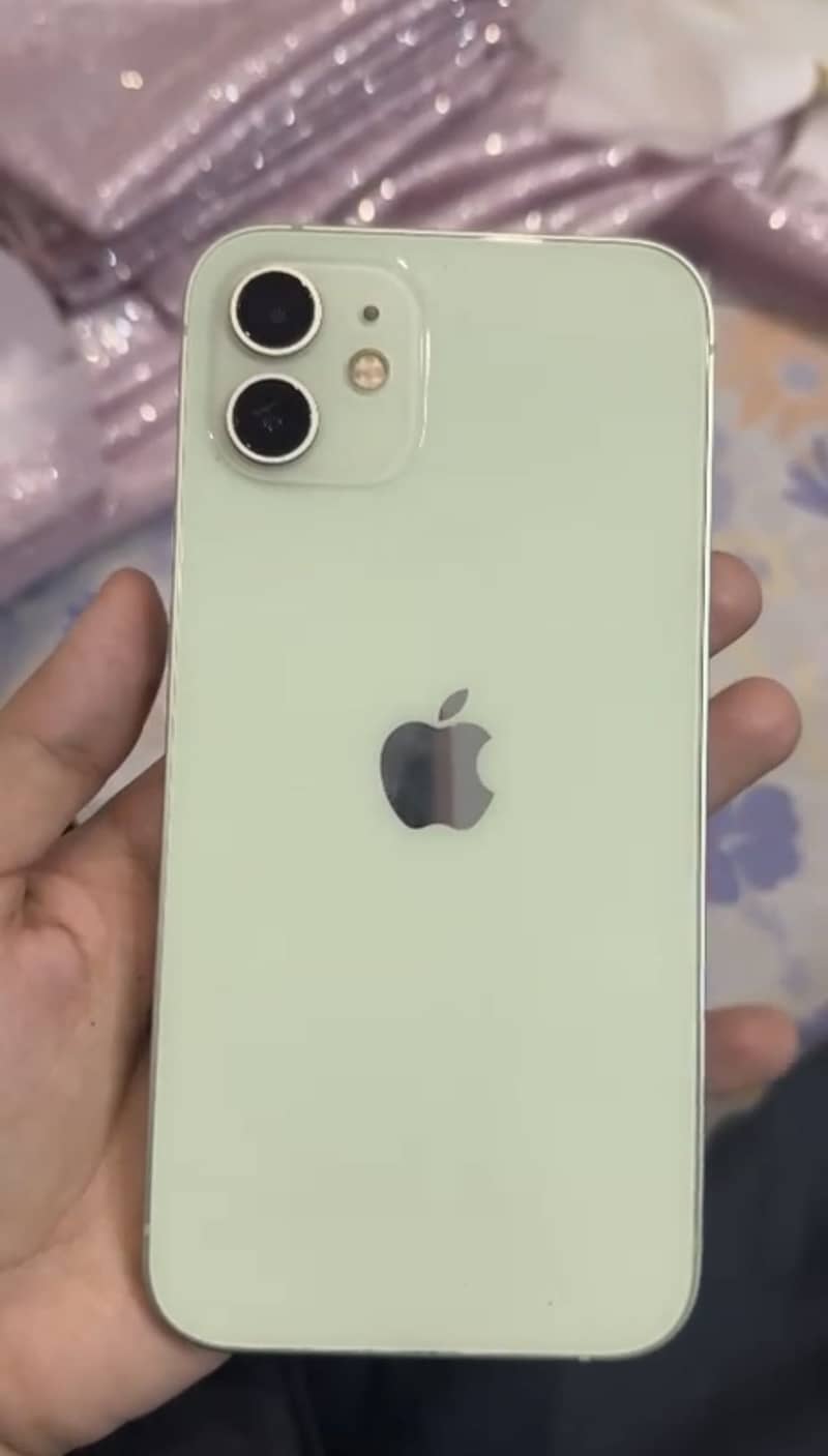 Apple iPhone 12 0