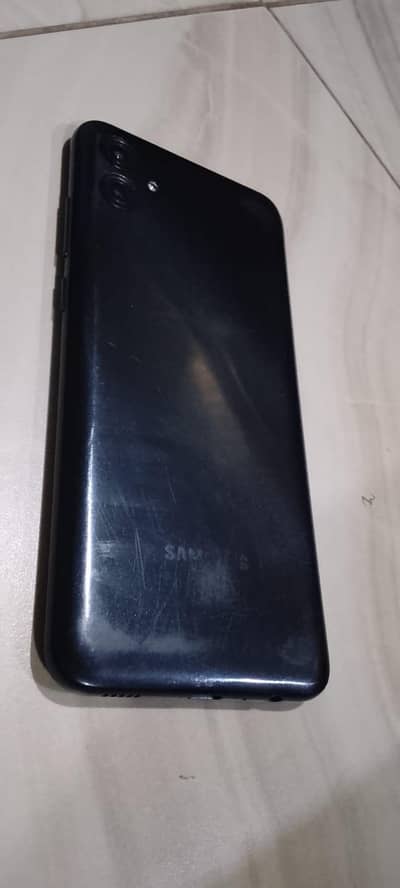 Samsung Mobile A04e