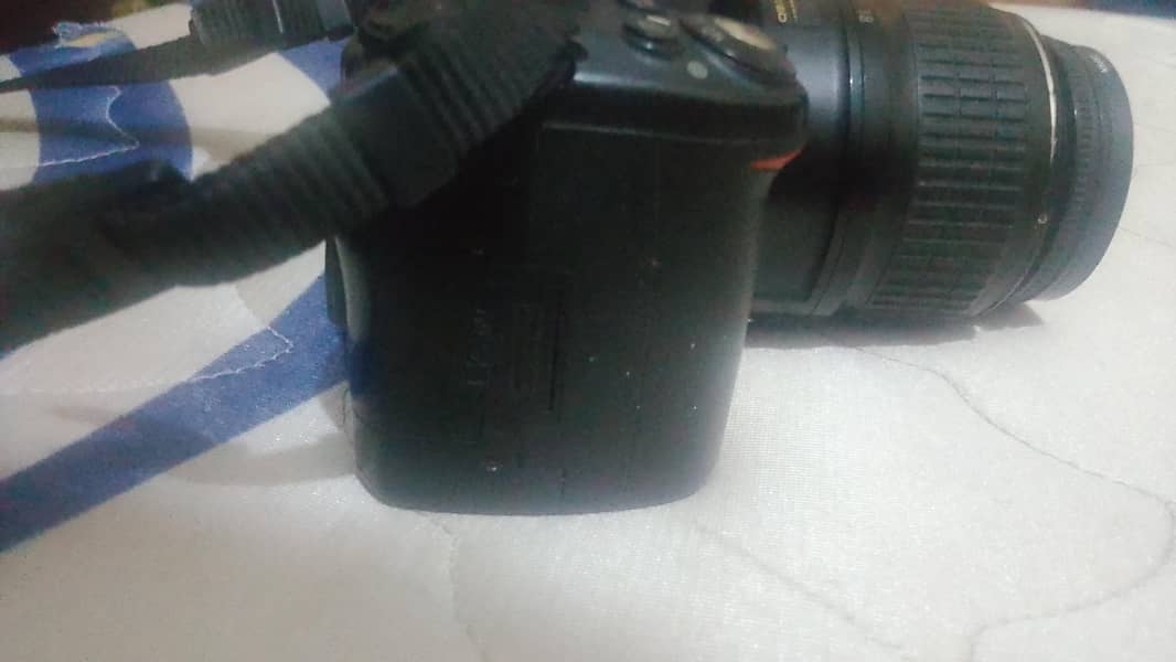 Nikon D3000 5