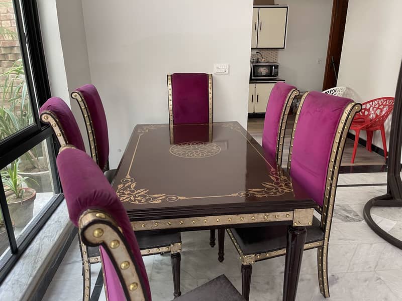 Kalamkaar Dining Table 2