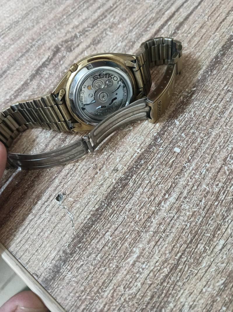 Seiko 5 Automatic 1