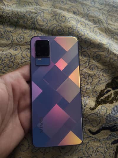 Vivo V21e