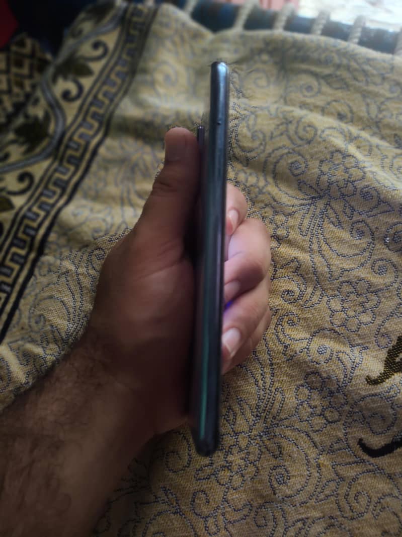 Vivo V21e 3