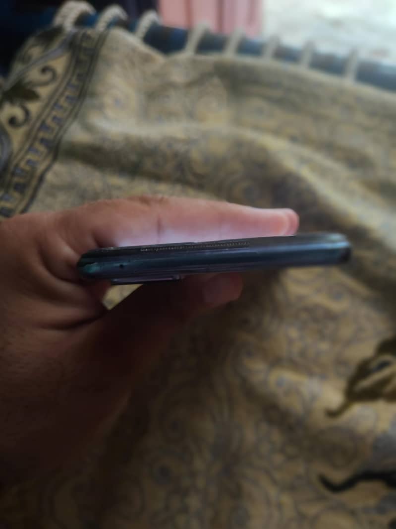 Vivo V21e 5