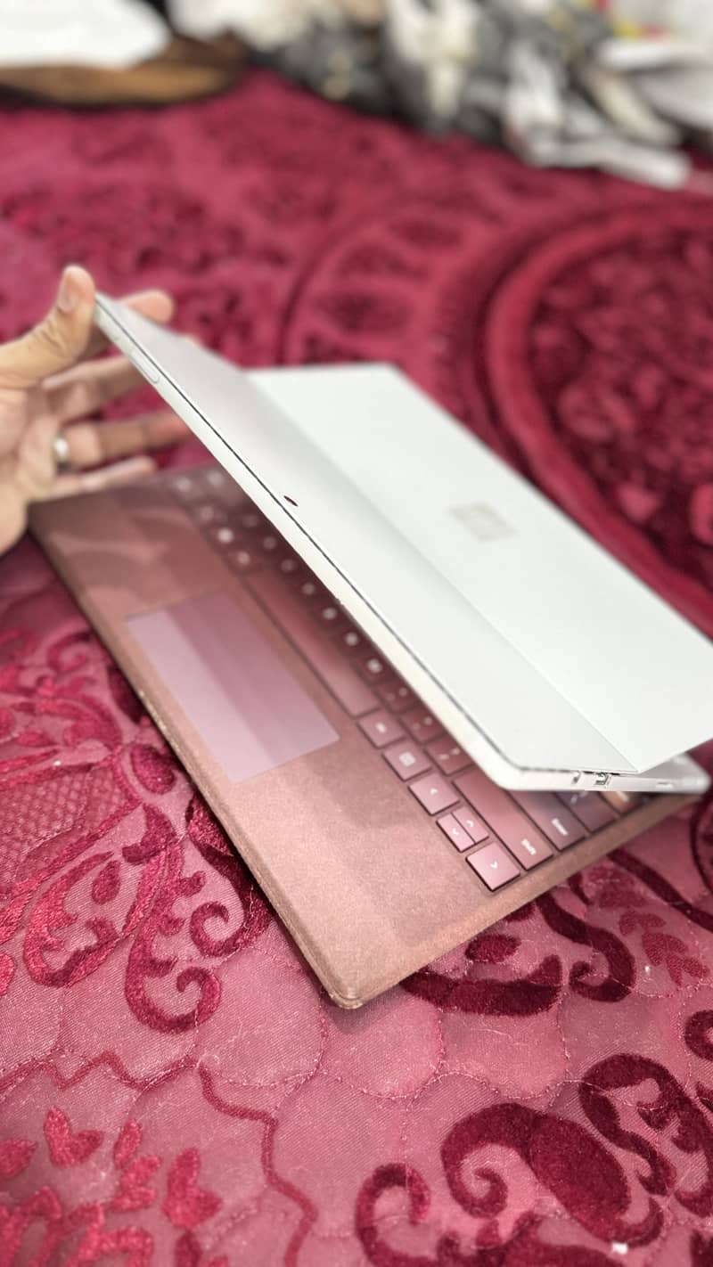 microsoft Surface Pro 5