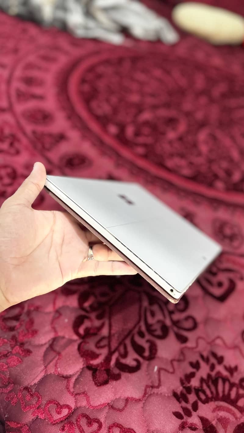 microsoft Surface Pro 11
