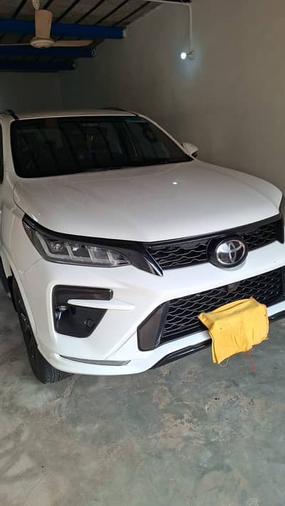 Toyota Fortuner GR-S  2024