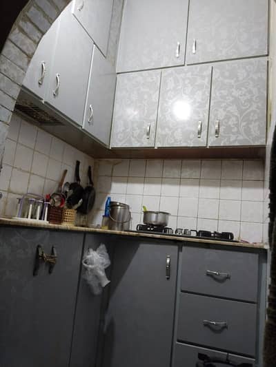 2 BED DD PORTION IN KARIMABAD FOR SALE