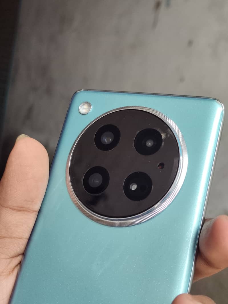Infinix Zero 40 1