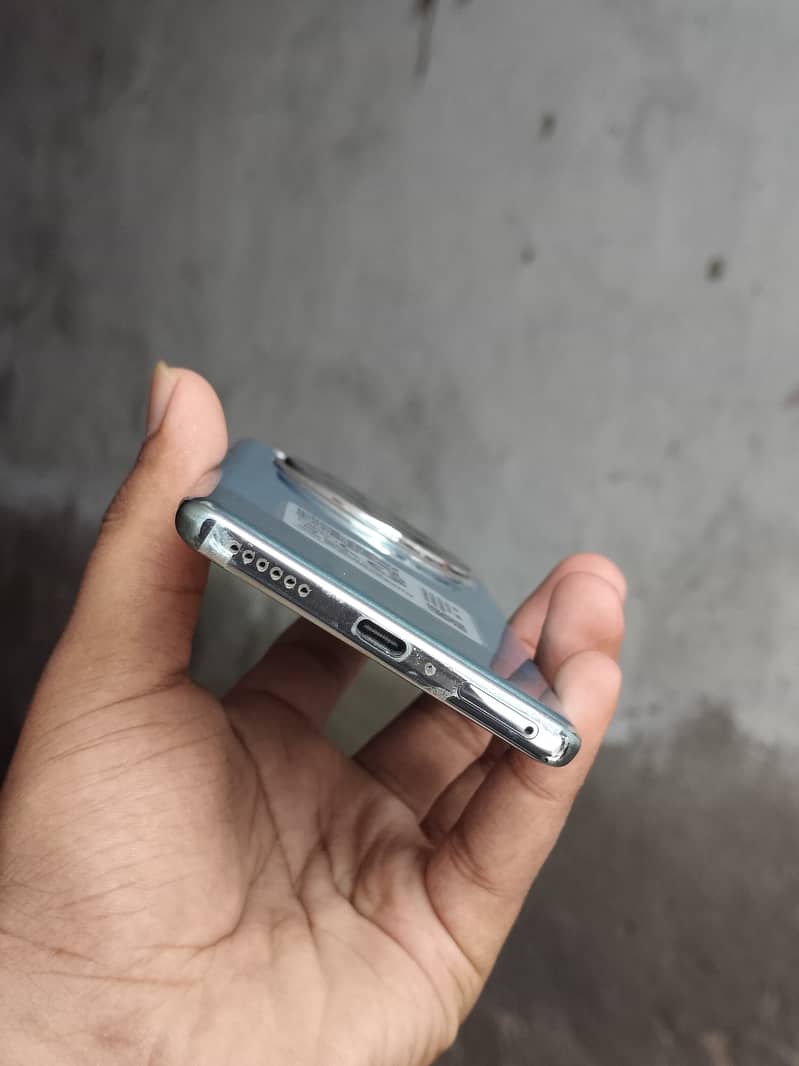 Infinix Zero 40 4